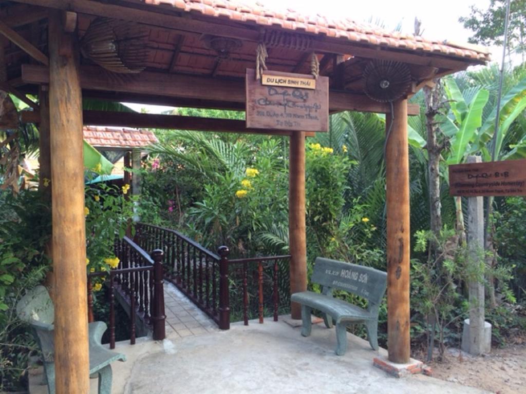 Charming Countryside Homestay Ben Tre Экстерьер фото