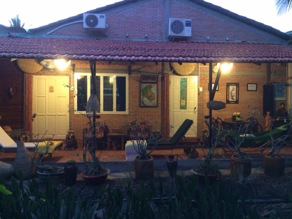 Charming Countryside Homestay Ben Tre Экстерьер фото